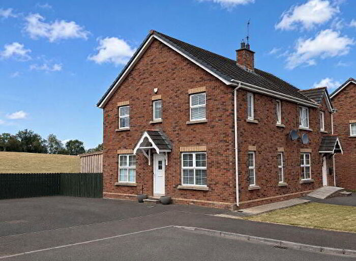 3 Bedroom Semi-Detached House For Sale In Cloverdale, Dromore, BT25
