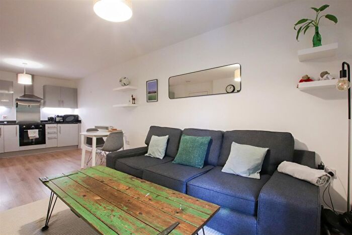 1 Bedroom Flat For Sale In Back Grafton Street, Altrincham, WA14