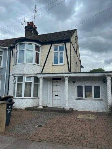 4 Bedroom Terraced House To Rent In Movers Lane, Barking, IG11