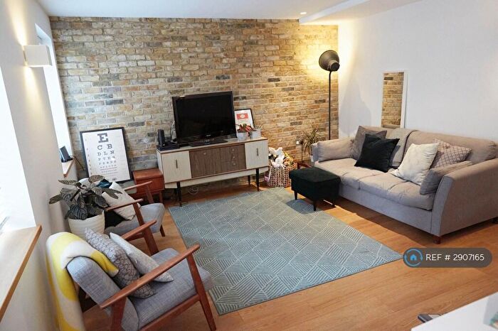 1 Bedroom Flat To Rent In Shelford Place, London, N16