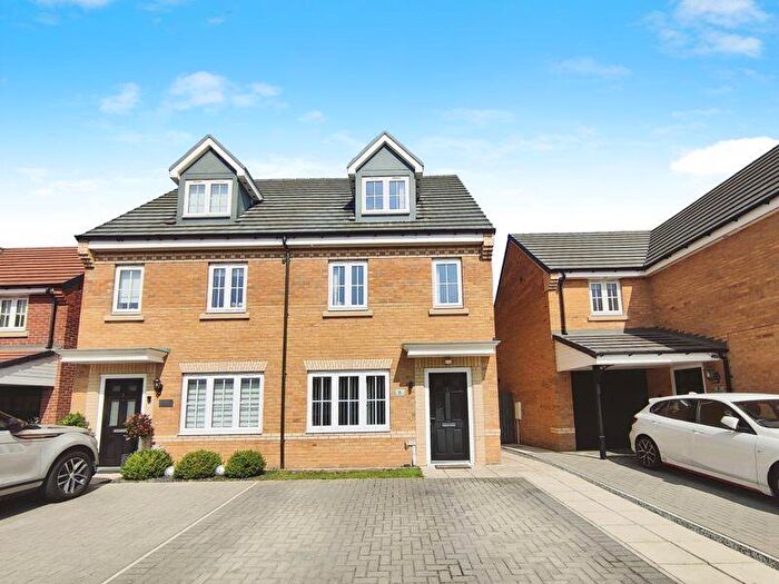 3 Bedroom Semi-Detached House For Sale In Mallard Street, Cramlington, NE23