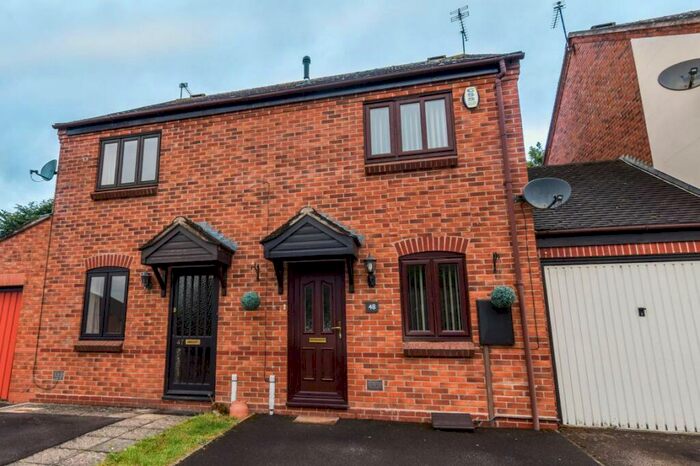 2 Bedroom Semi-Detached House To Rent In The Furrows, Southam, CV47