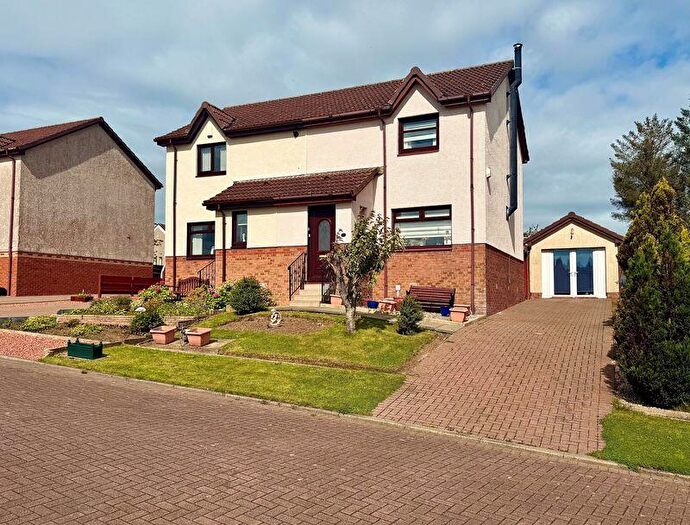 2 Bedroom Semi-Detached Villa For Sale In Hodge Crescent, Drongan, KA6