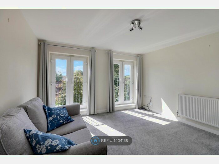 1 Bedroom Flat To Rent In Ruscombe, Ruscombe, Reading, RG10