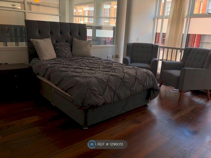 2 Bedroom Maisonette To Rent In Unit A, London, SW4