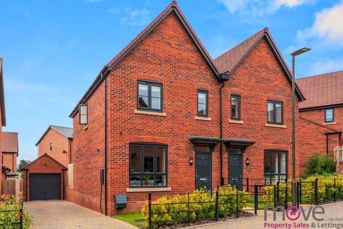 3 Bedroom Semi-Detached House To Rent In Harvest Street, Prestbury, GL52