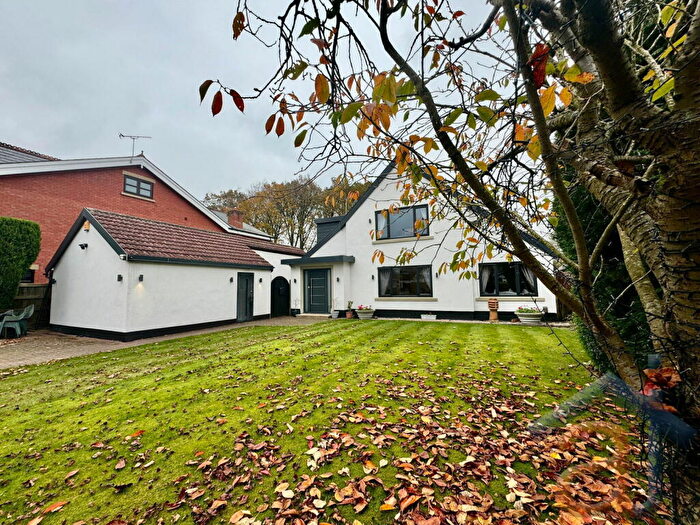 4 Bedroom Detached House For Sale In Moss Lane, Churchtown, Southport, PR9