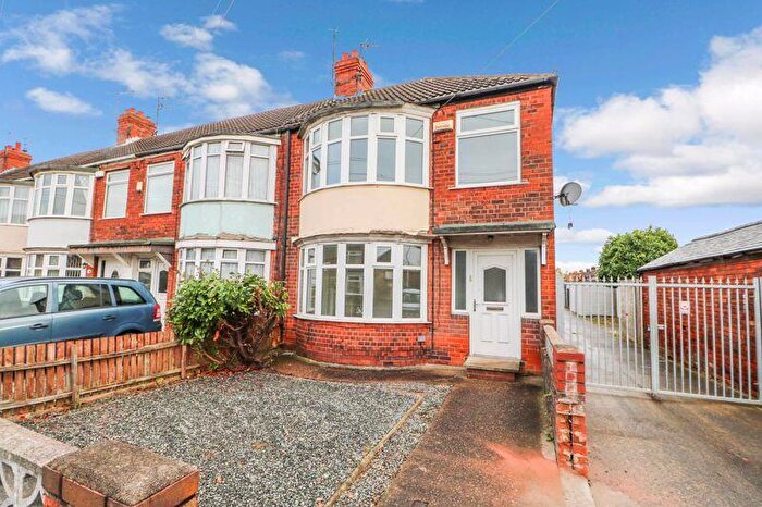 3 Bedroom Terraced House To Rent In Lomond Road, Hull, HU5