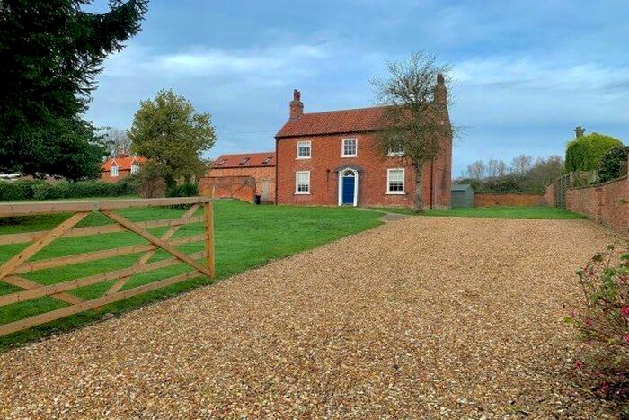 4 Bedroom Property To Rent In Main Street, Newark, NG23