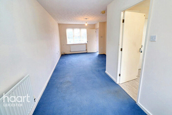 3 Bedroom End Of Terrace House For Sale In Ryder Road, Leicester, LE3