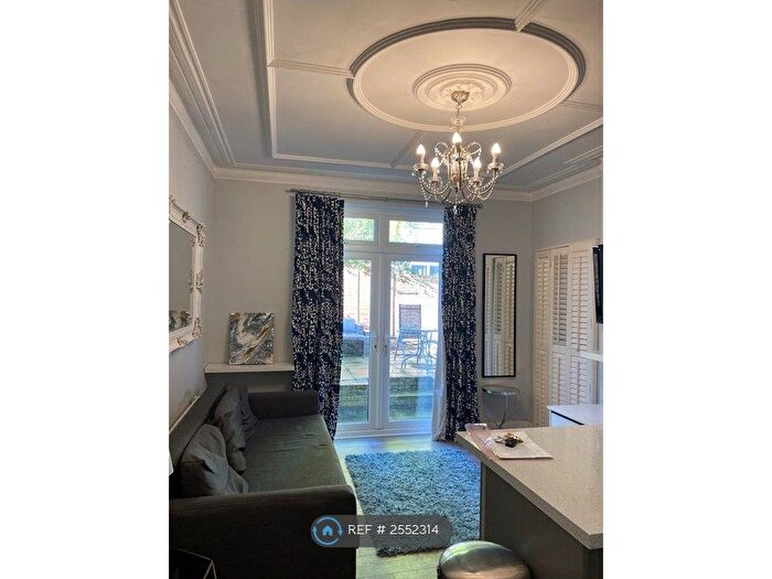 2 Bedroom Flat To Rent In Kingscourt Road, London, SW16