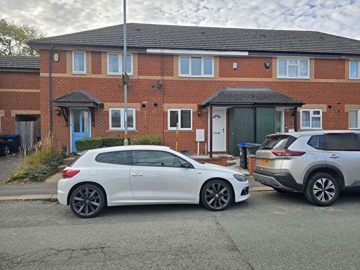 2 Bedroom Terraced House For Sale In Barry Road, Abington, NN1