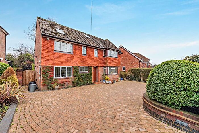 5 Bedroom Detached House To Rent In Woodside Road, Northwood, HA6