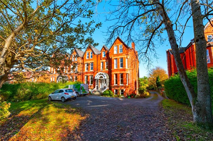 2 Bedroom Apartment For Sale In Bidston Road, Prenton, Merseyside, CH43