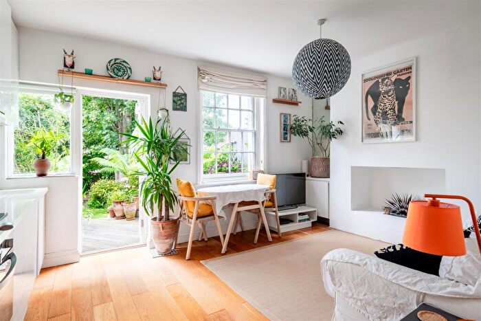 1 Bedroom Flat To Rent In Bath Street, Brighton, BN1