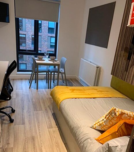 Studio To Rent In Blandford Square, Newcastle Upon Tyne, NE1
