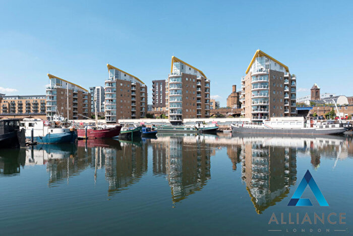 2 Bedroom Flat To Rent In Basin Approach, London, E14