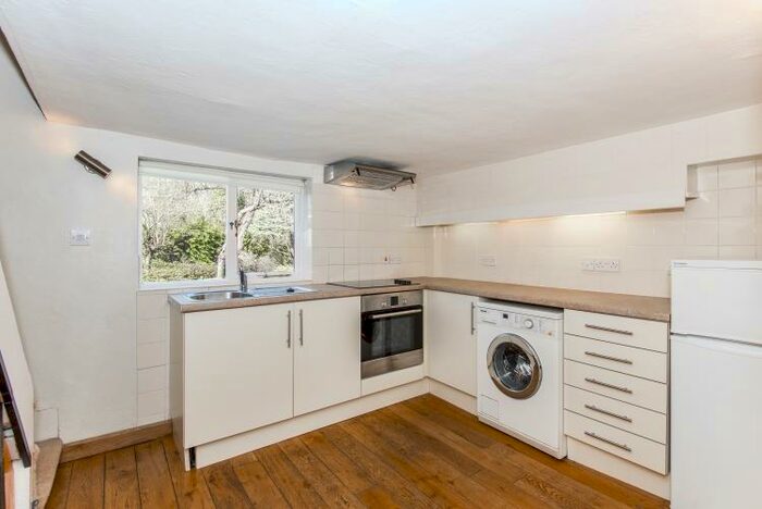2 Bedroom Terraced House To Rent In Martins Lane, Dorchester, OX10