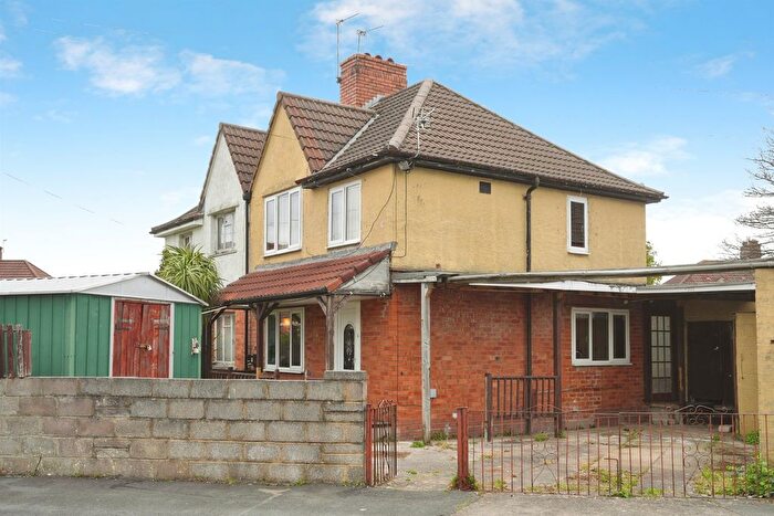 3 Bedroom Semi Detached House For Sale In Ruthven Road, Knowle, Bristol, BS4