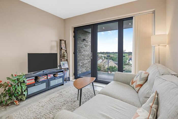 1 Bedroom Flat For Sale In High Street, Sutton, SM1