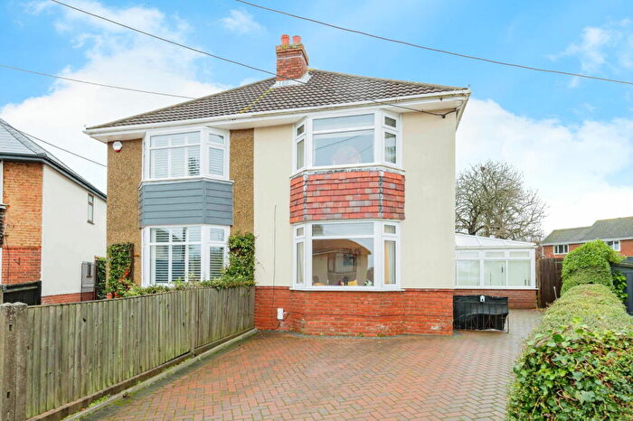 2 Bedroom Semi-Detached House For Sale In Seaview Estate, Netley Abbey, Southampton, SO31