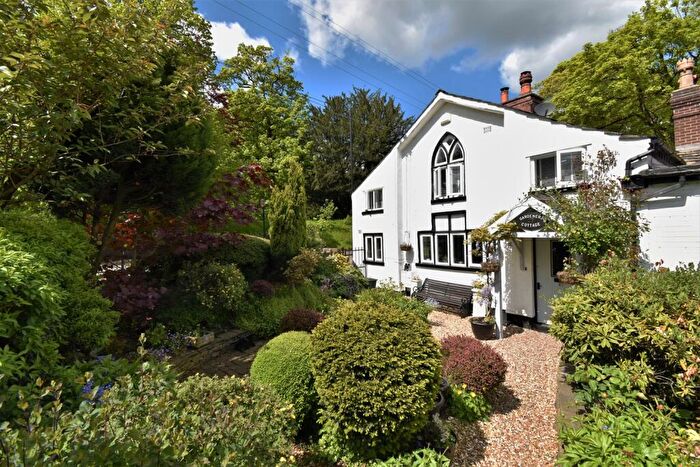 4 Bedroom End Of Terrace House For Sale In Brabyns Brow, Marple Bridge, SK6