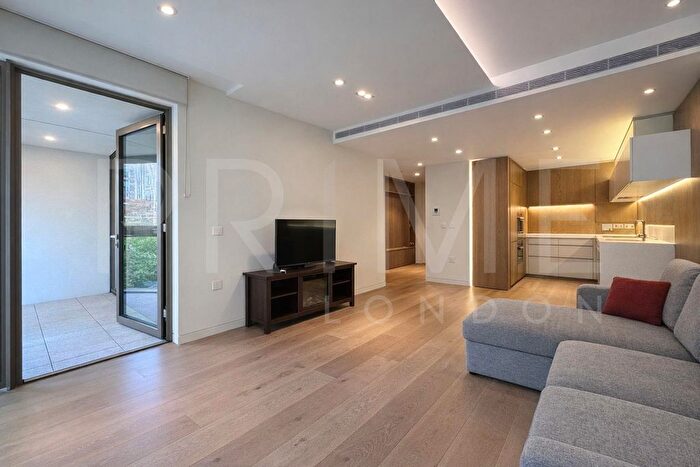 1 Bedroom Flat To Rent In Pearson Square, Fitzroy Place, London, W1T