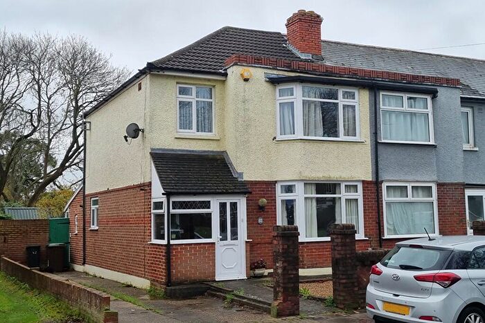 3 Bedroom End Of Terrace House For Sale In Drayton, Hampshire, PO6