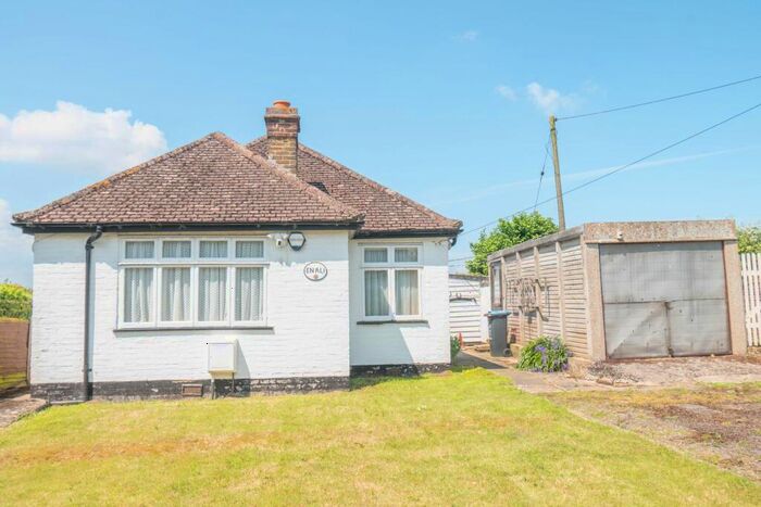 2 Bedroom Property For Sale In Laundry Road, Minster, CT12