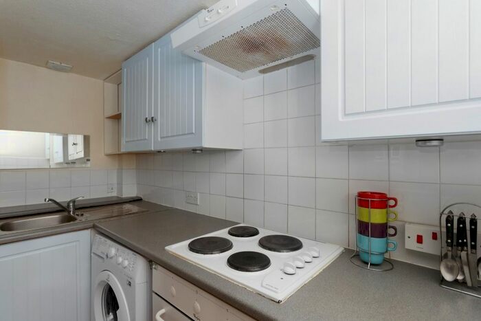 1 Bedroom Flat To Rent In Wardlaw Street, Gorgie, Edinburgh, EH11