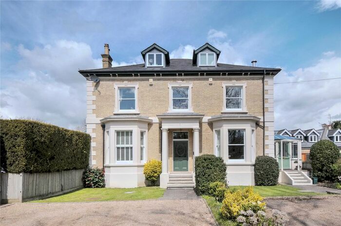 4 Bedroom Semi-Detached House To Rent In Axes Lane, Redhill, Surrey, RH1