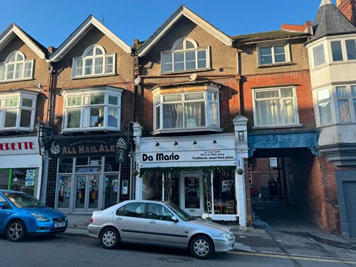 2 Bedroom Apartment To Rent In Queens Road, Bournemouth, BH2