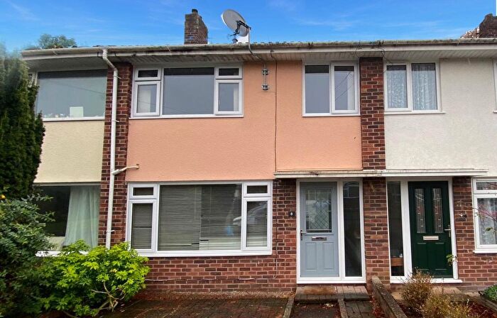 3 Bedroom Terraced House To Rent In Spencer Avenue, Taunton, TA2