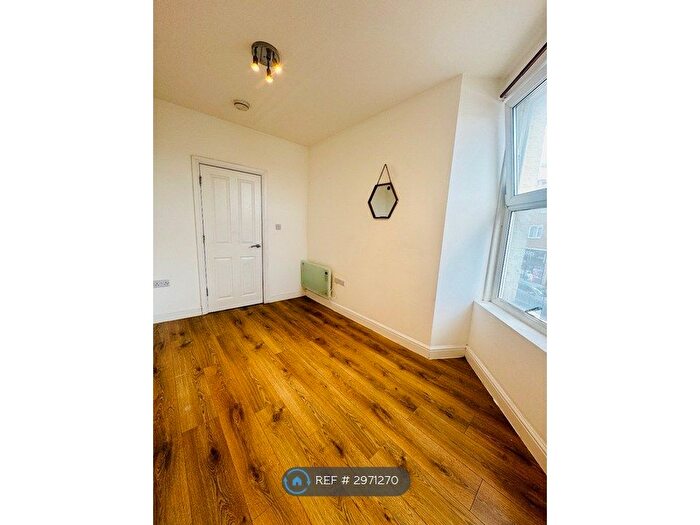 1 Bedroom Flat To Rent In Balaam Street, London, E13