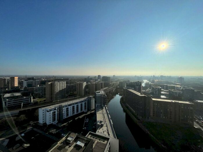 2 Bedroom Apartment For Sale In One Regent, Regent Road, Manchester, M3