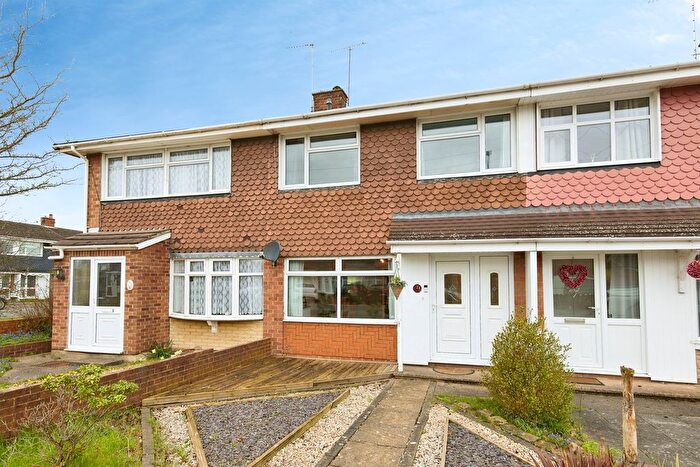 3 Bedroom Terraced House For Sale In Harrow Drive, Burton-On-Trent, DE14