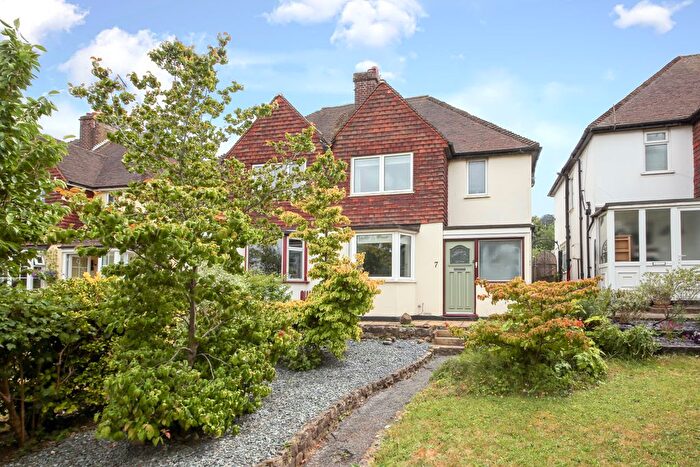 3 Bedroom Semi-Detached House For Sale In Bradbourne Vale Road, Sevenoaks, TN13