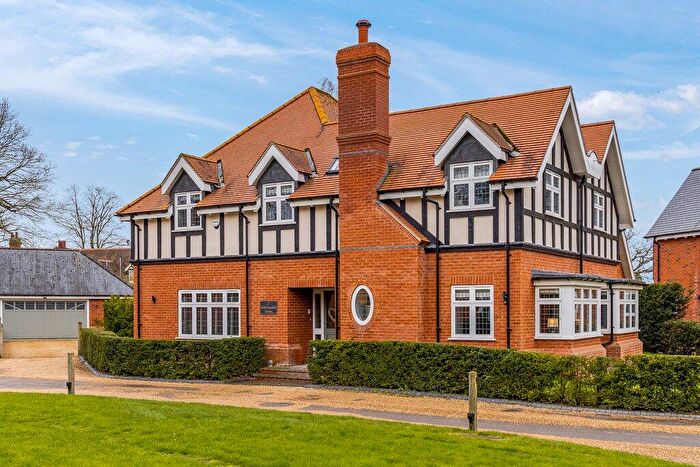 4 Bedroom Detached House For Sale In Petwood Oaks, Woodhall Spa, Lincolnshire, LN10