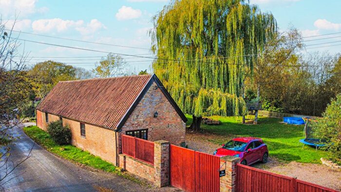 3 Bedroom Barn Conversion For Sale In White Street, Ham, Taunton, Somerset, TA3