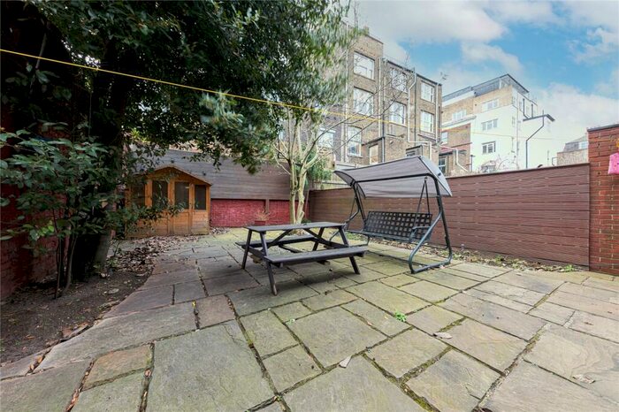 4 Bedroom House To Rent In Cumming Street, Islington, London, N1