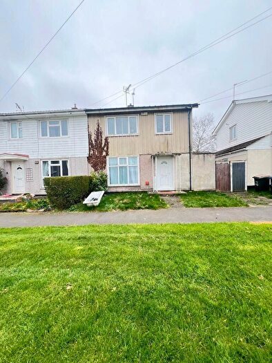 3 Bedroom Semi Detached House For Sale In Howcotte Green, Canley, Coventry, West Midlands, CV4