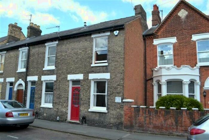 2 Bedroom End Of Terrace House To Rent In Milford Street, Cambridge, CB1