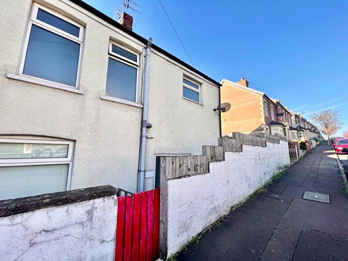 2 Bedroom House To Rent In St. Marys Avenue, Barry, CF63