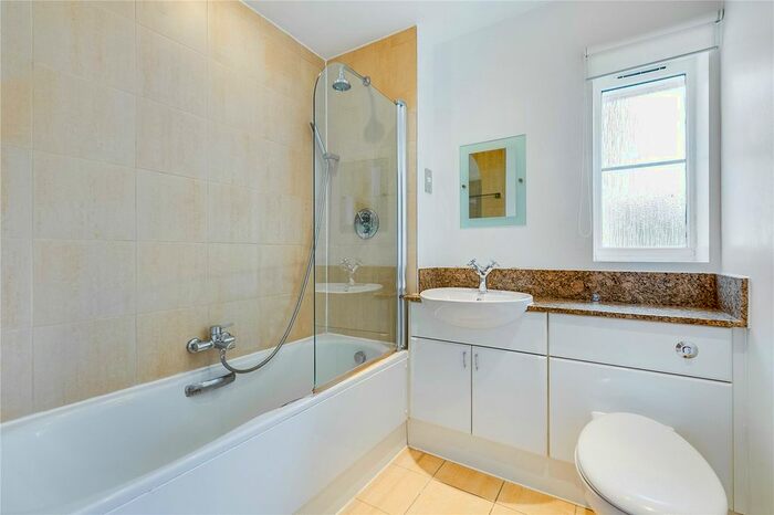 1 Bedroom Flat To Rent In Richmond, Surrey, TW10