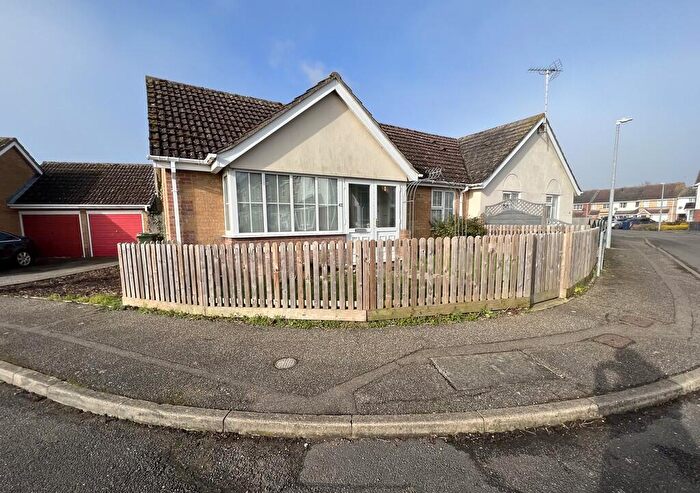 2 Bedroom Semi-Detached Bungalow For Sale In Mayfly Close, Chatteris, Cambs., PE16