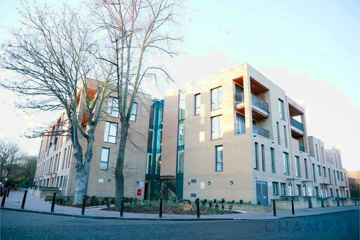 2 Bedroom Flat To Rent In Oscar Court, Rotherhithe Street, London, SE16