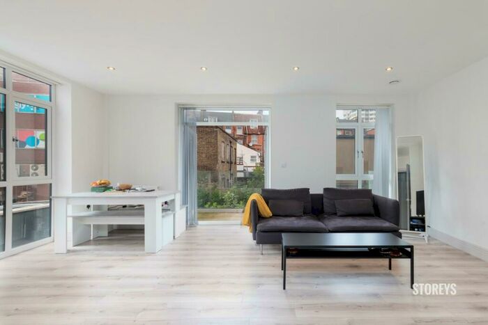 1 Bedroom Apartment To Rent In Rayhouse Court, Clockhouse Avenue, Barking, IG11