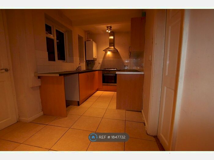 3 Bedroom Terraced House To Rent In Aldwark Road, Liverpool, L14