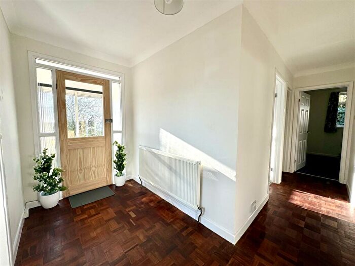 3 Bedroom Detached Bungalow For Sale In Greenmeadow Close, Penhow, Caldicot, NP26