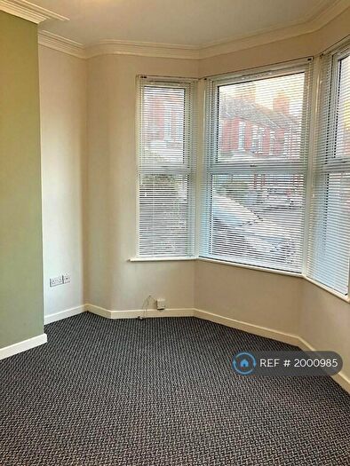 3 Bedroom Terraced House To Rent In Mossley Road, Birkenhead, CH42